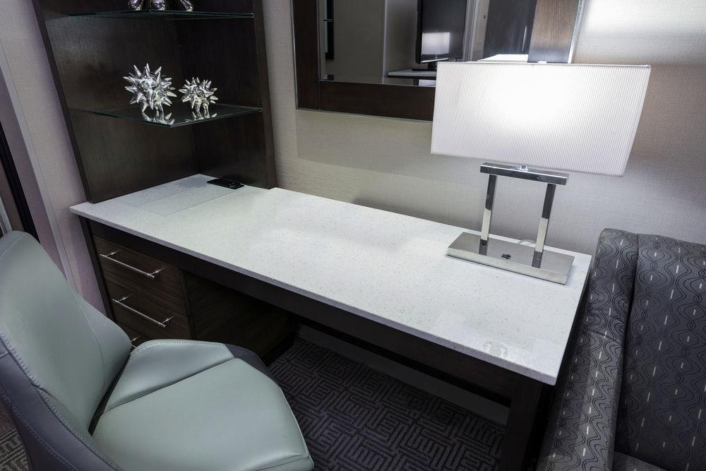 Towneplace Suites By Marriott Boston Logan Airport/צ'לסי מראה חיצוני תמונה