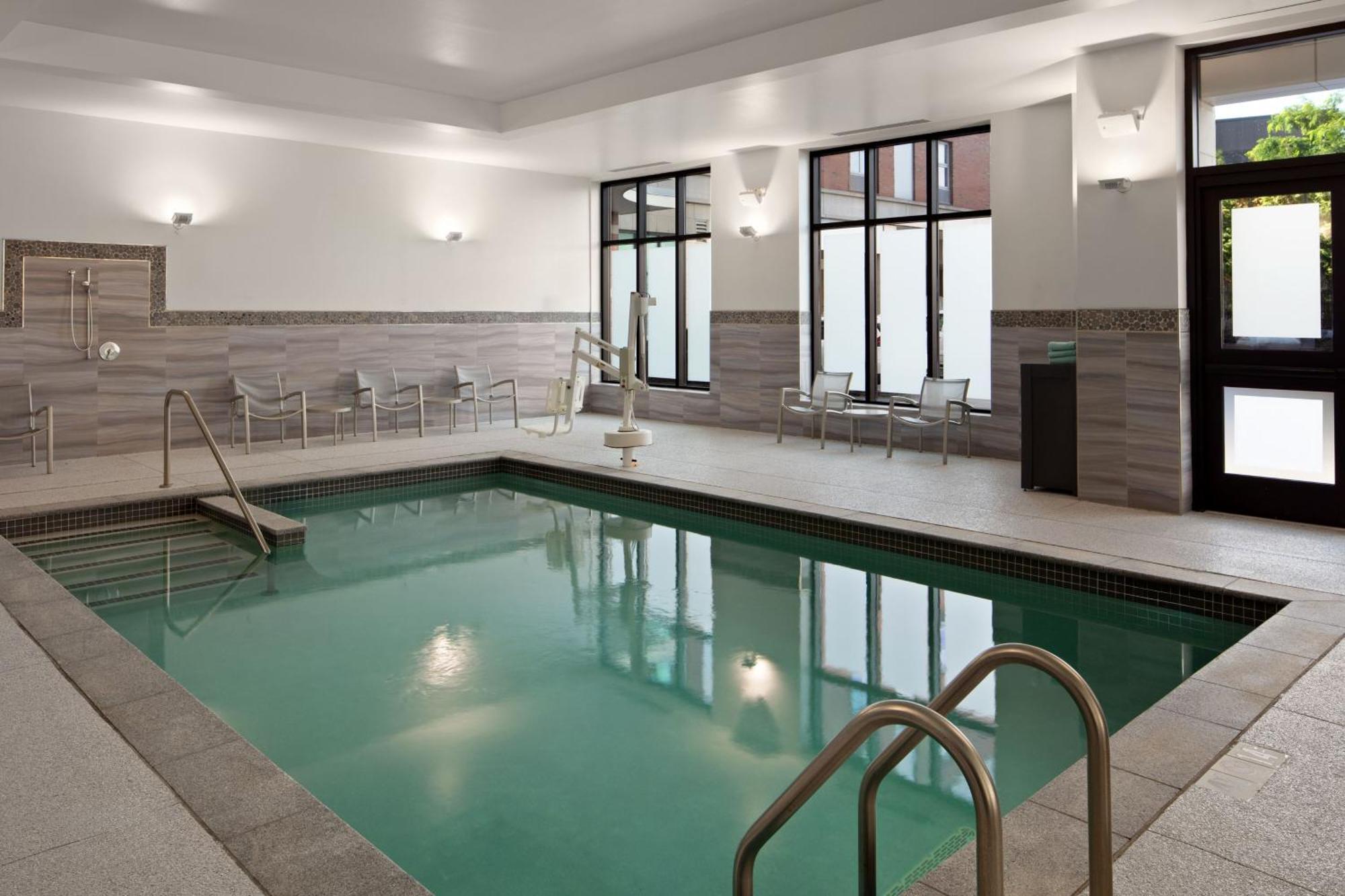 Towneplace Suites By Marriott Boston Logan Airport/צ'לסי מראה חיצוני תמונה