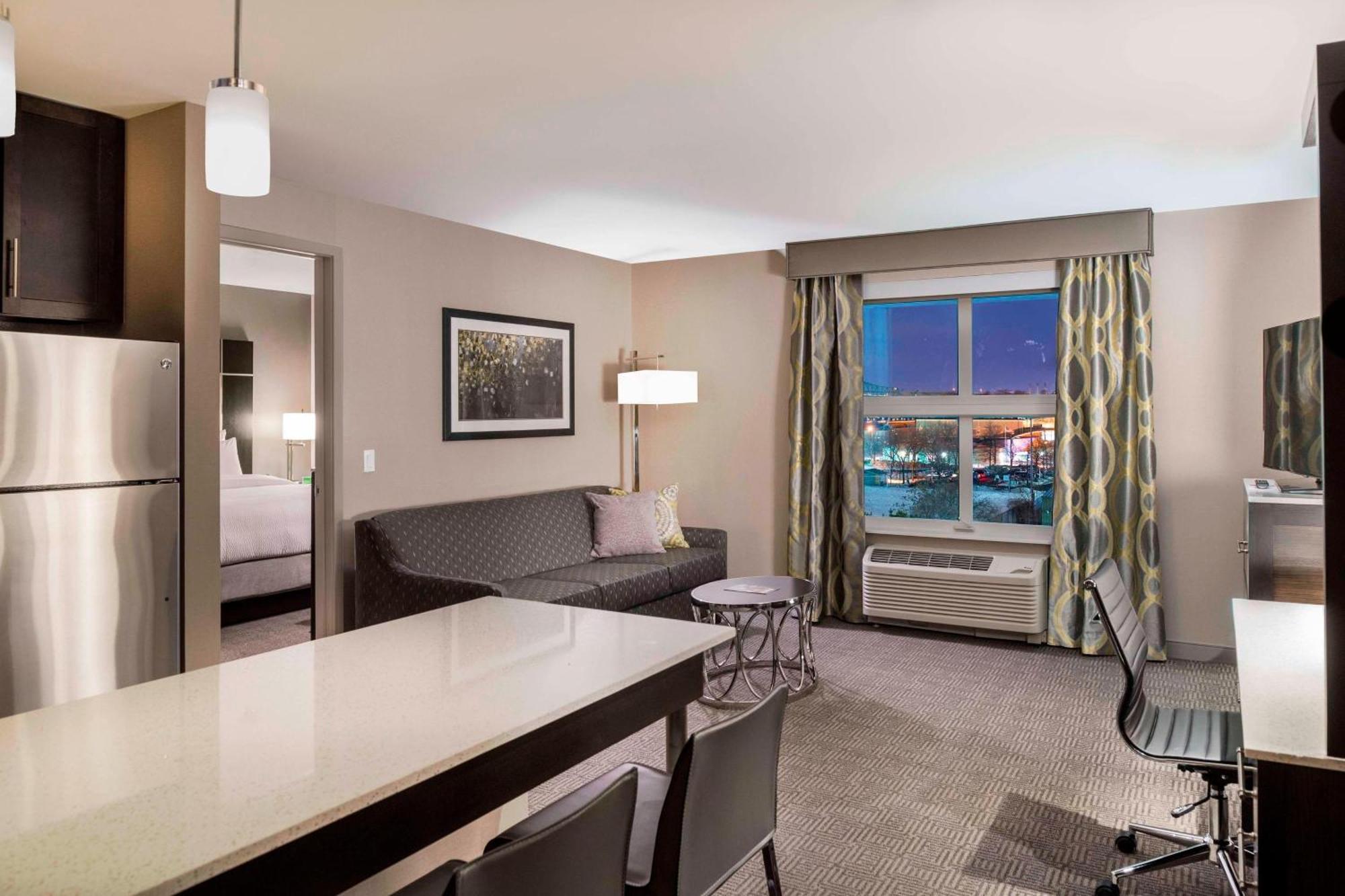Towneplace Suites By Marriott Boston Logan Airport/צ'לסי מראה חיצוני תמונה